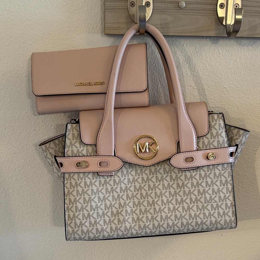 Michael Kors Blush and Cream Satchel Set